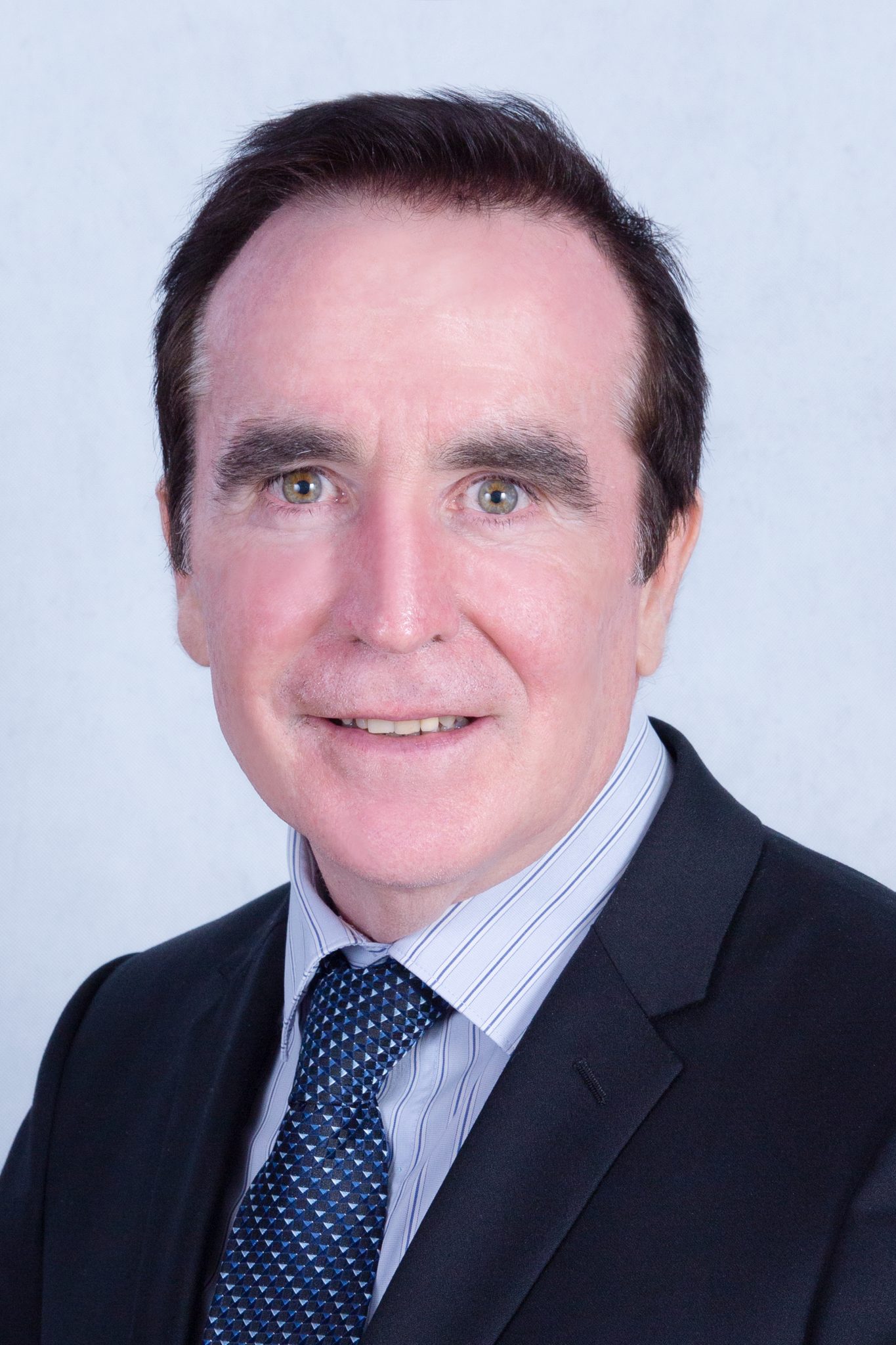 David SHIRLEY Shanghai Singapore International School 上海新加坡外籍人员子女学校